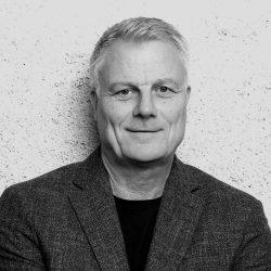 bjoern struewer-Roots of Impact